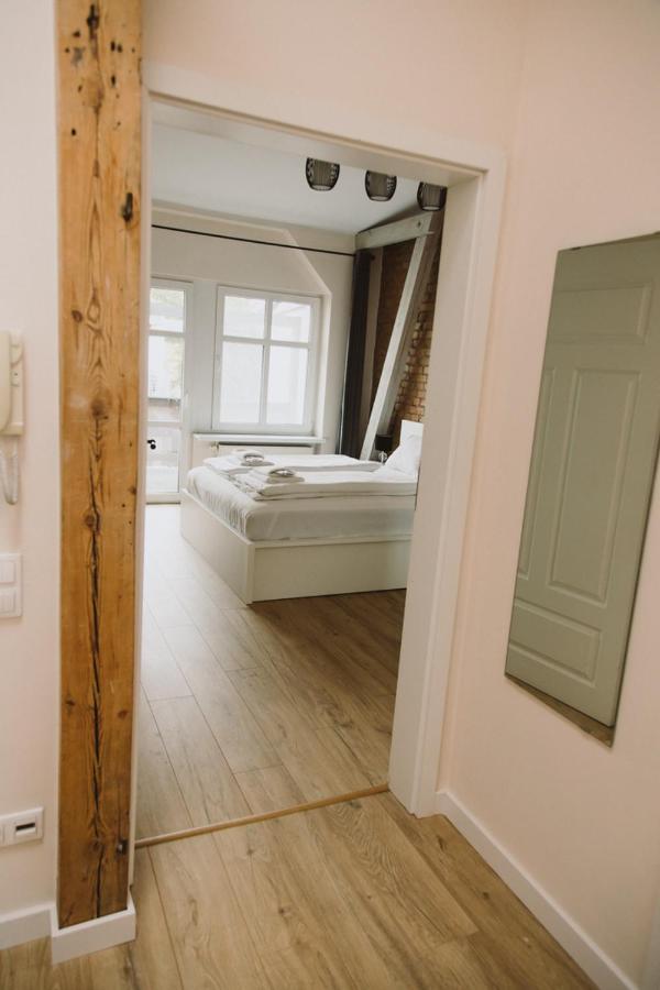 Apartamenty Leszno Лешно Экстерьер фото