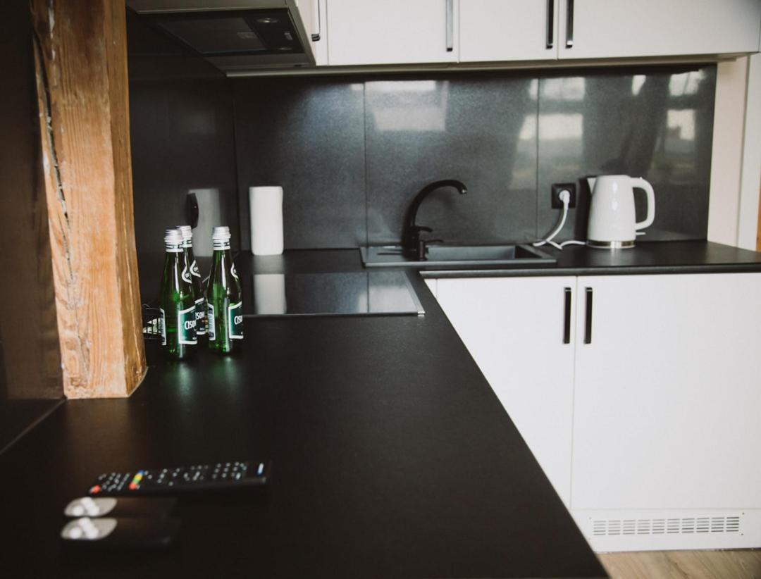 Apartamenty Leszno Лешно Экстерьер фото