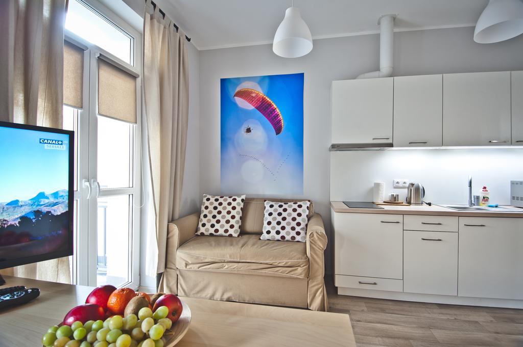 Apartamenty Leszno Лешно Экстерьер фото