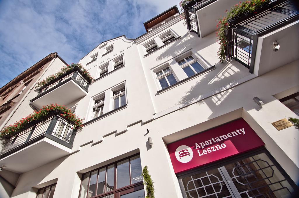Apartamenty Leszno Лешно Экстерьер фото