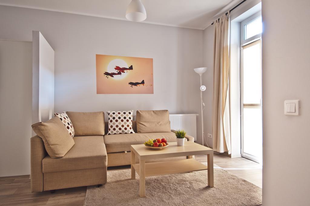 Apartamenty Leszno Лешно Экстерьер фото