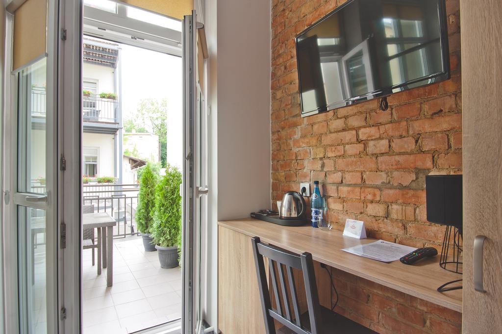 Apartamenty Leszno Лешно Экстерьер фото