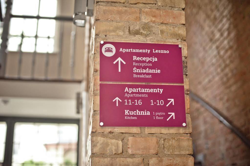 Apartamenty Leszno Лешно Экстерьер фото